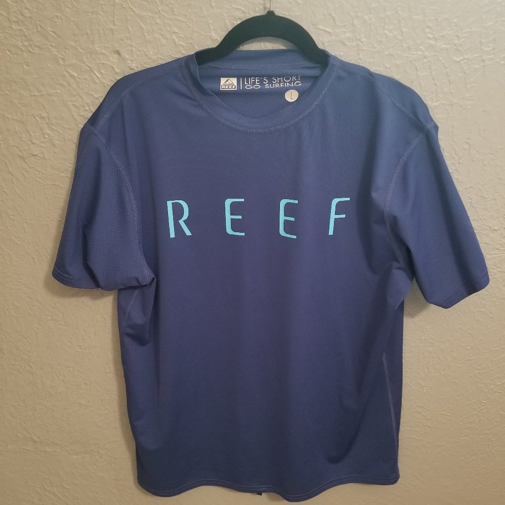 REEF Rash Guard - Large - Picture 2 of 3